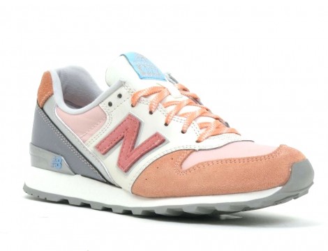 New Balance Sneaker zalmroze