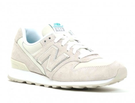 New Balance Sneaker beige