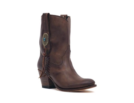 Sendra Laars bruin