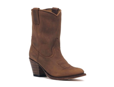 Sendra Laars bruin natu