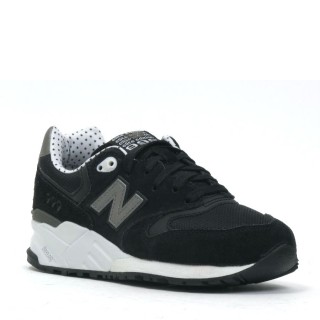 New Balance Sneaker zwart