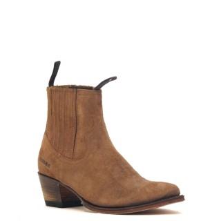 Sendra Laars bruin natu