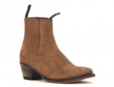 Sendra Laars bruin natu