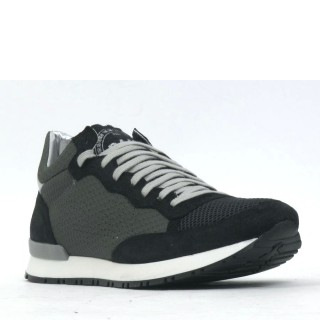 P448 Sneaker zwart