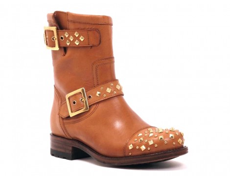 Sendra Laars bruin natu