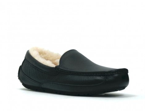 UGG Pantoffel zwart